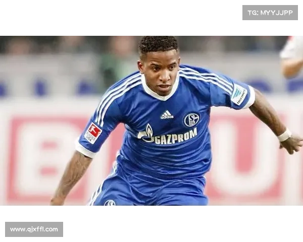 法尔范在沙尔克04战术体系中的核心角色与影响力解析